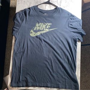 Nike Mens T shirt black military camo